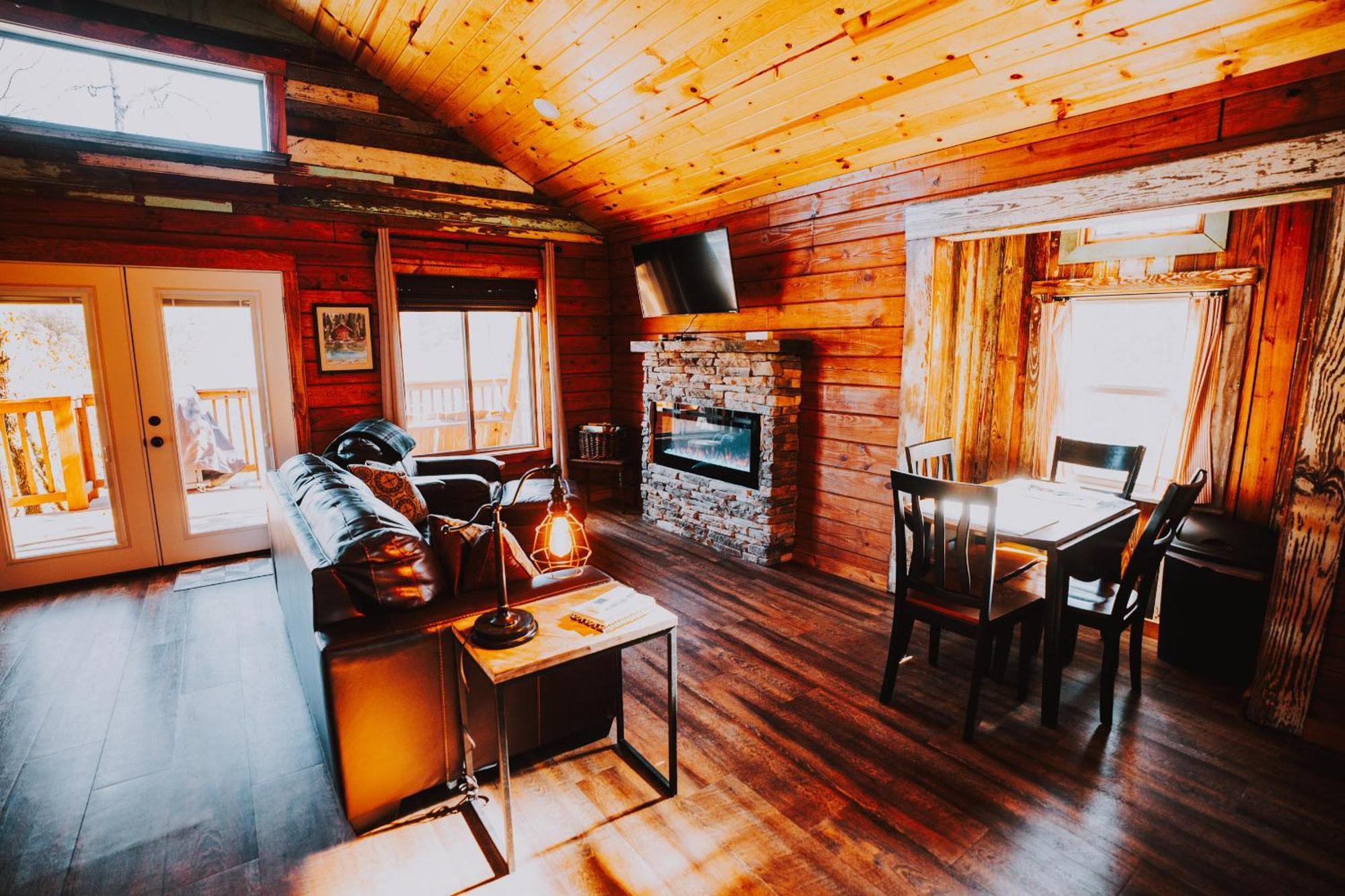 Hotel Starlight Haven Hot Springs Esterno foto