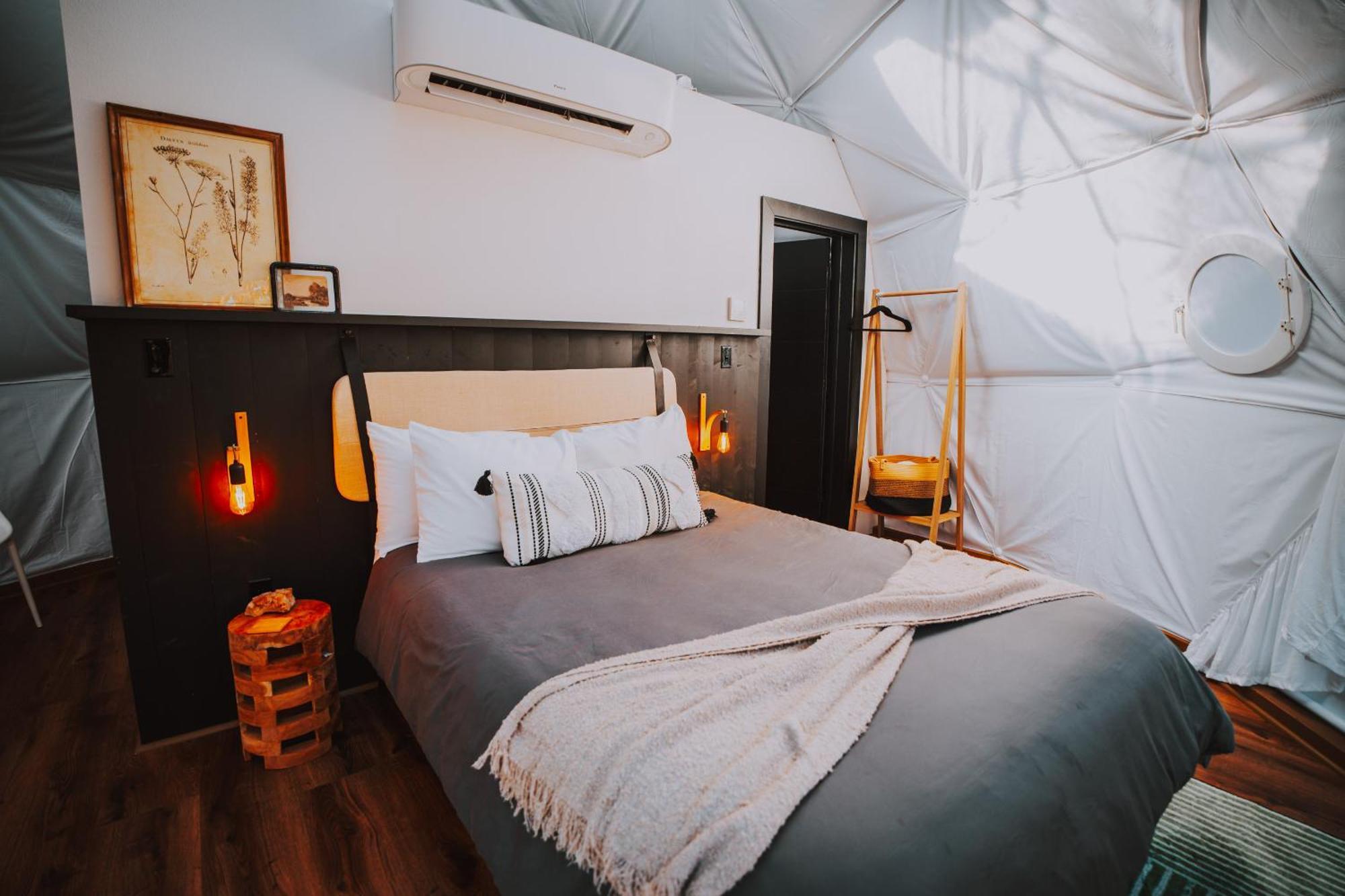 Hotel Starlight Haven Hot Springs Esterno foto