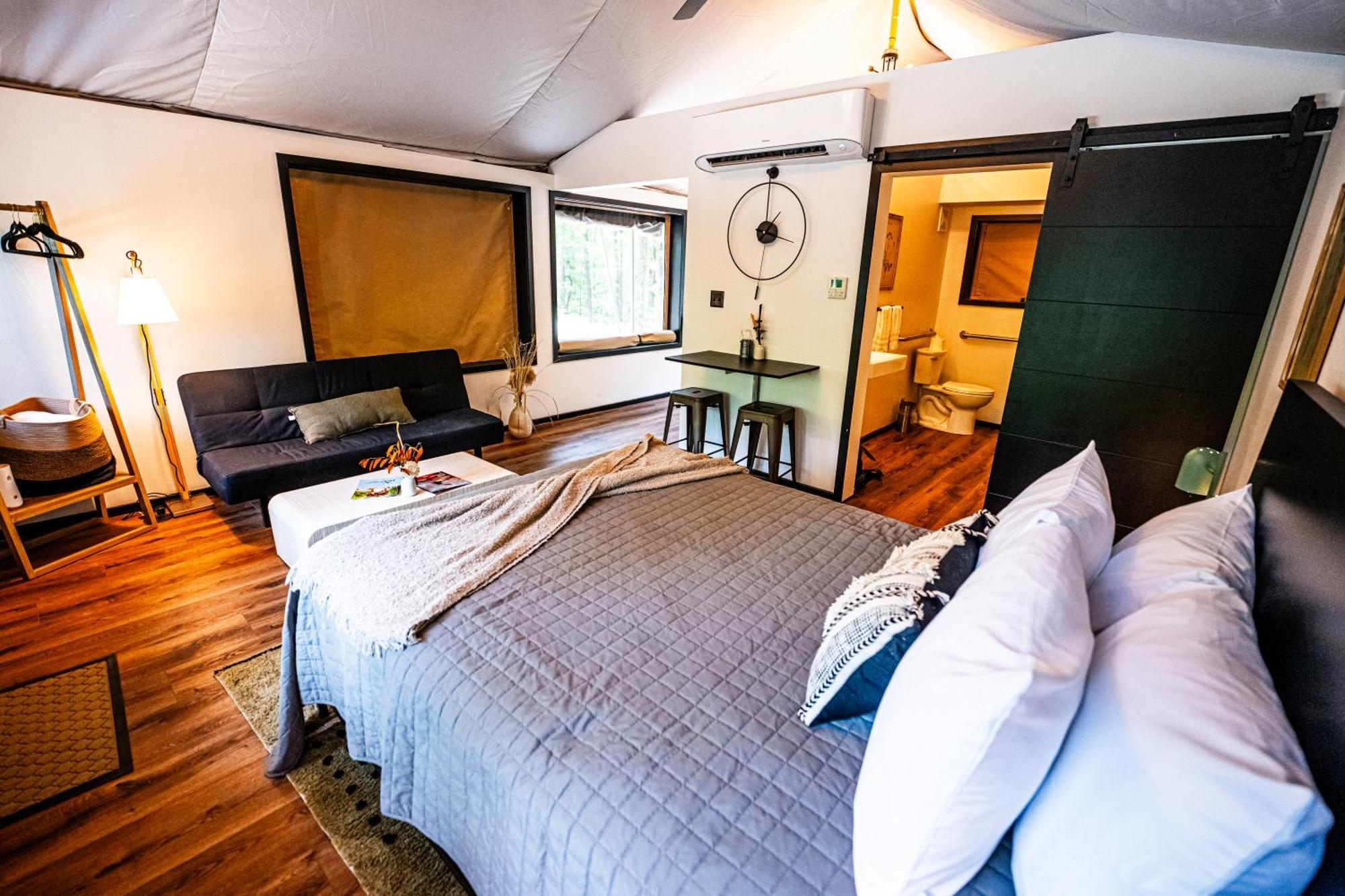 Hotel Starlight Haven Hot Springs Esterno foto