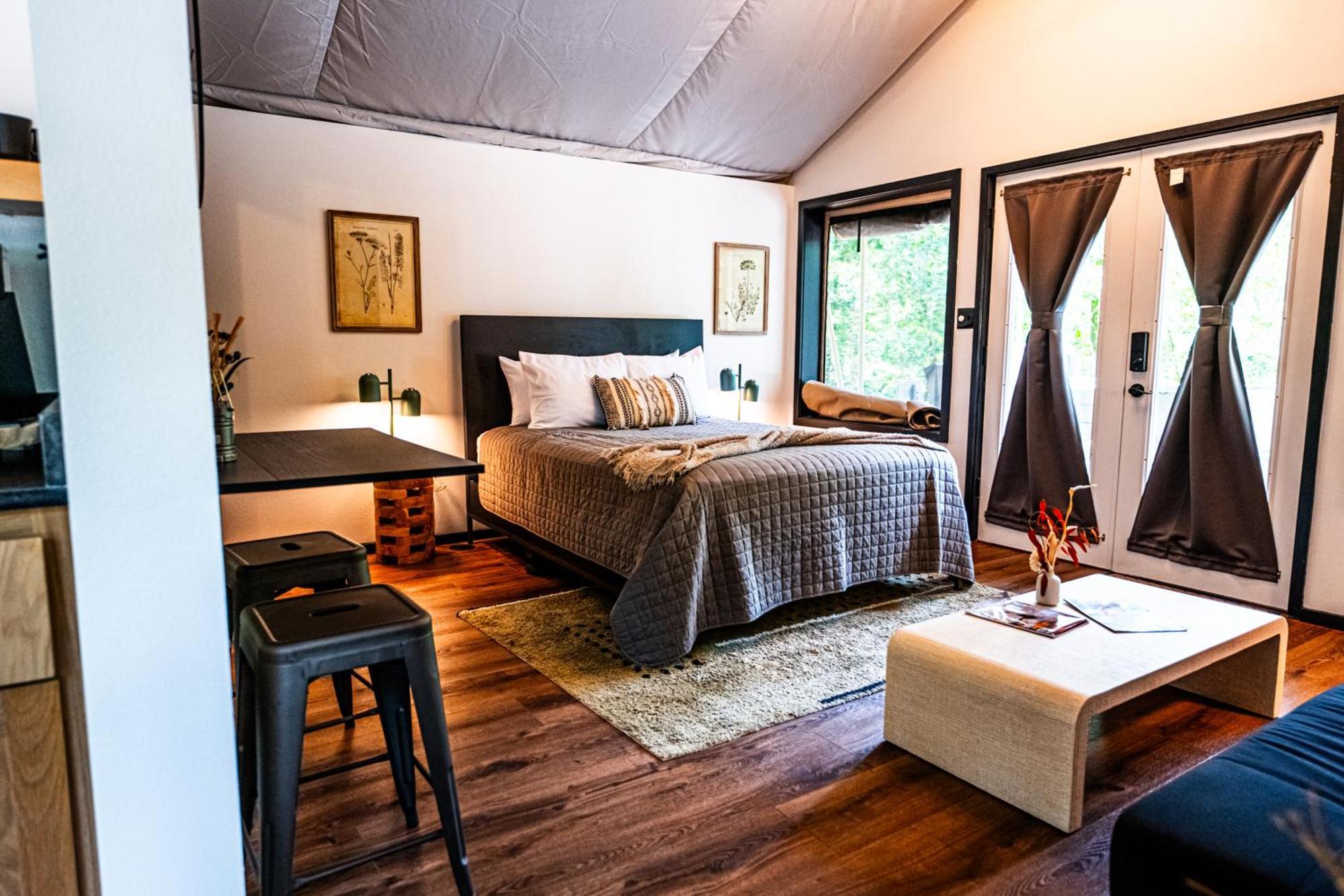 Hotel Starlight Haven Hot Springs Esterno foto